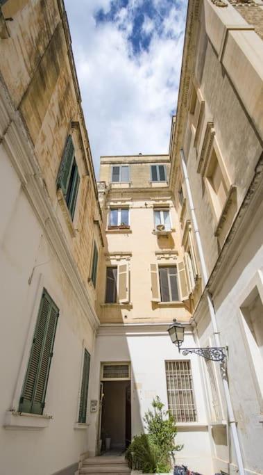 Mary'S House Apartamento Lecce Exterior foto