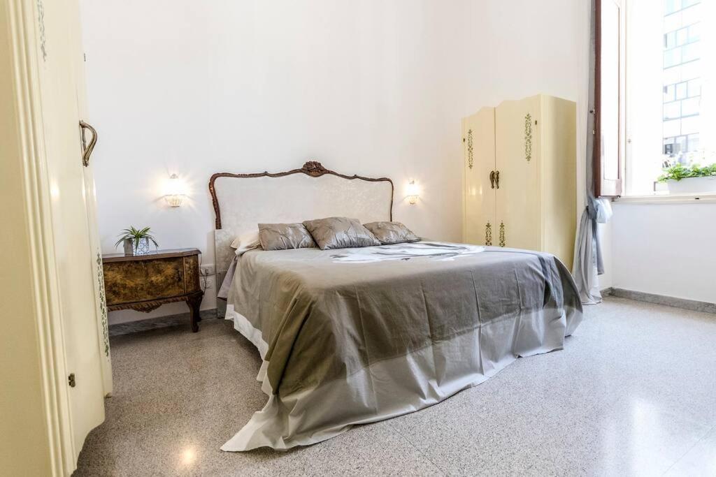 Mary'S House Apartamento Lecce Exterior foto
